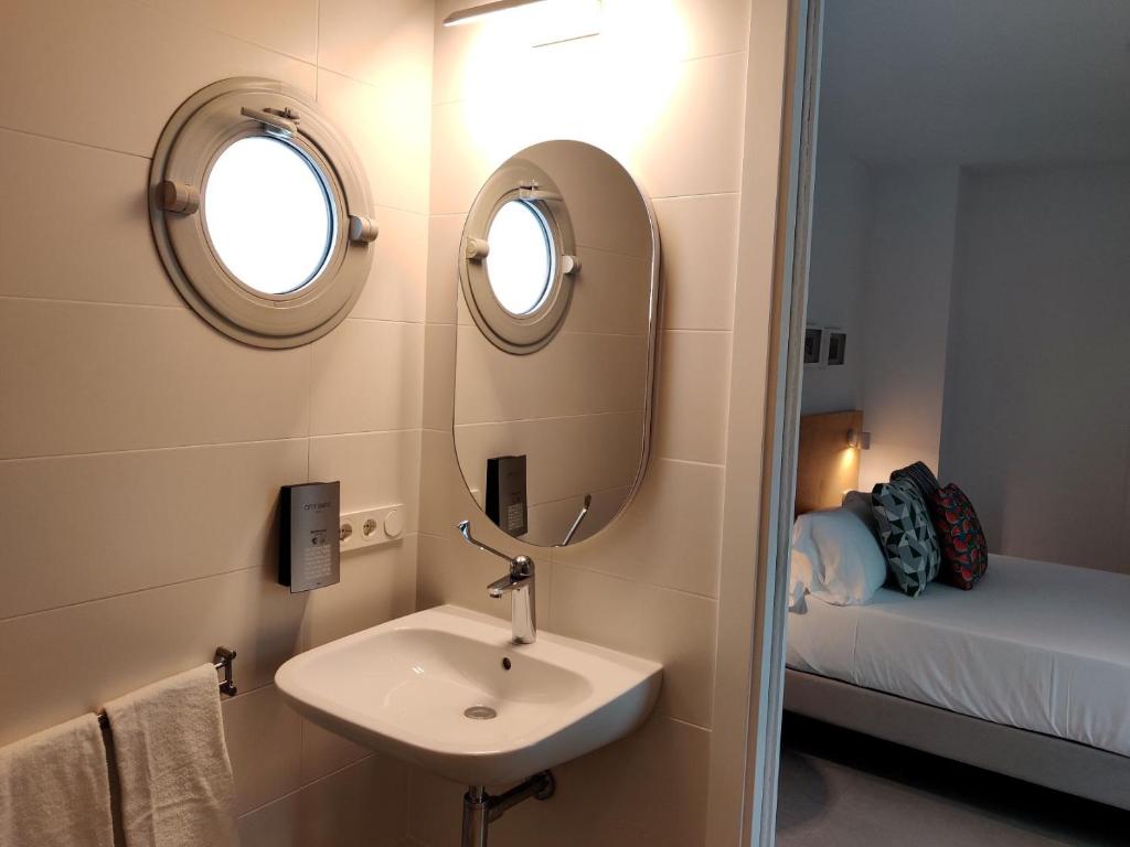 Apartamentos y estudios centricos Conil Home Suite photo