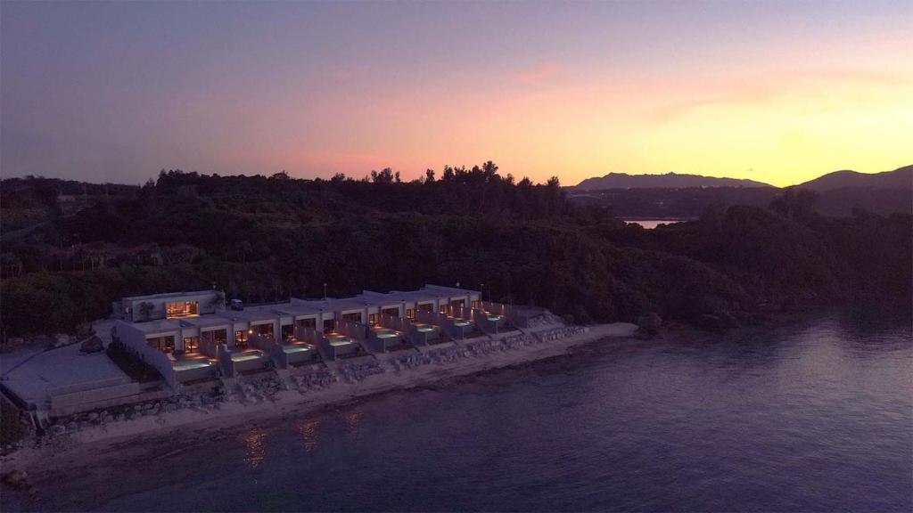 Feliz Villa Suite Kourijima View photo