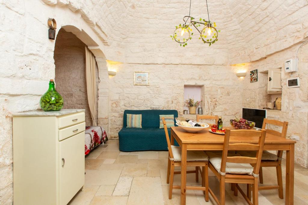 Lovely Stone House In Ostuni - 3