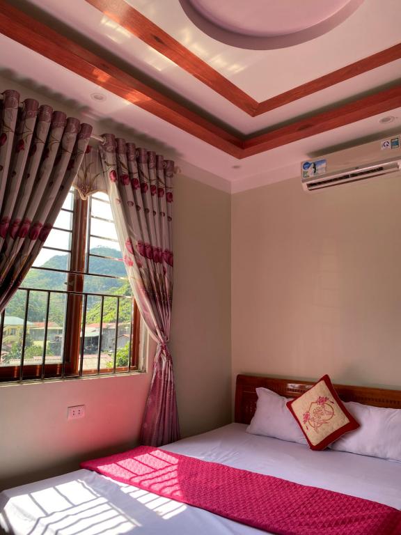 Nha nghi Viet Nhat photo