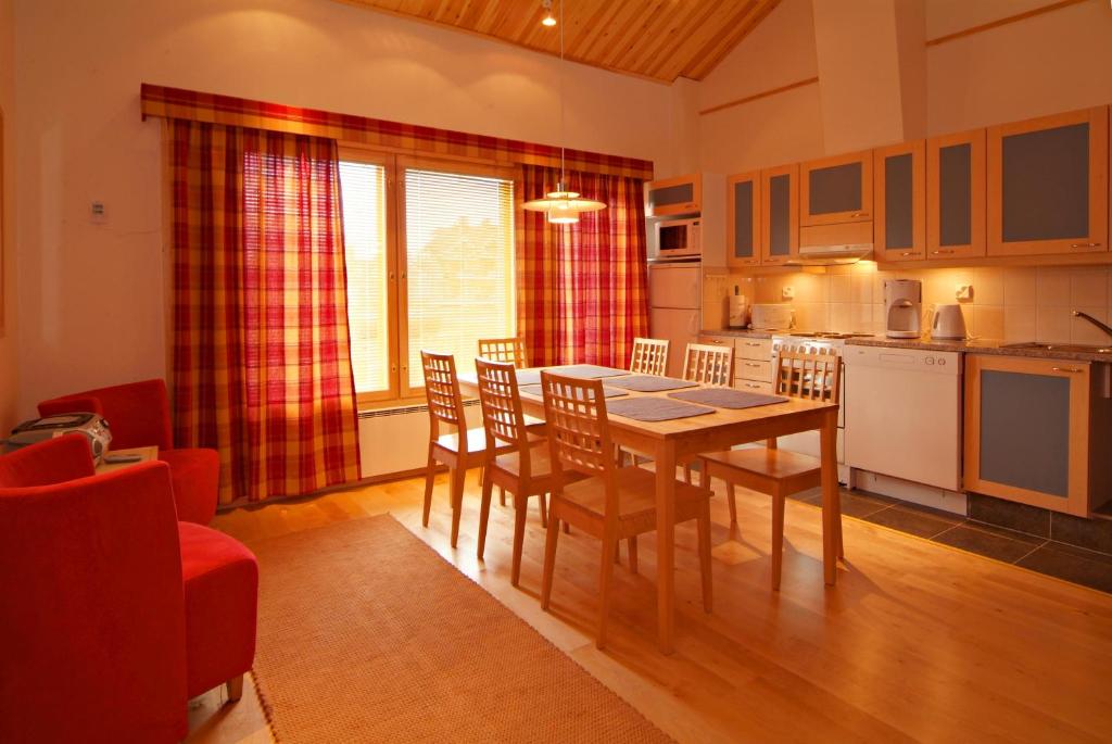 Kitchen, Polar Star Origo Apartments in Levi