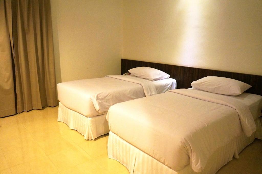 Ameera Hotel Pekanbaru photo
