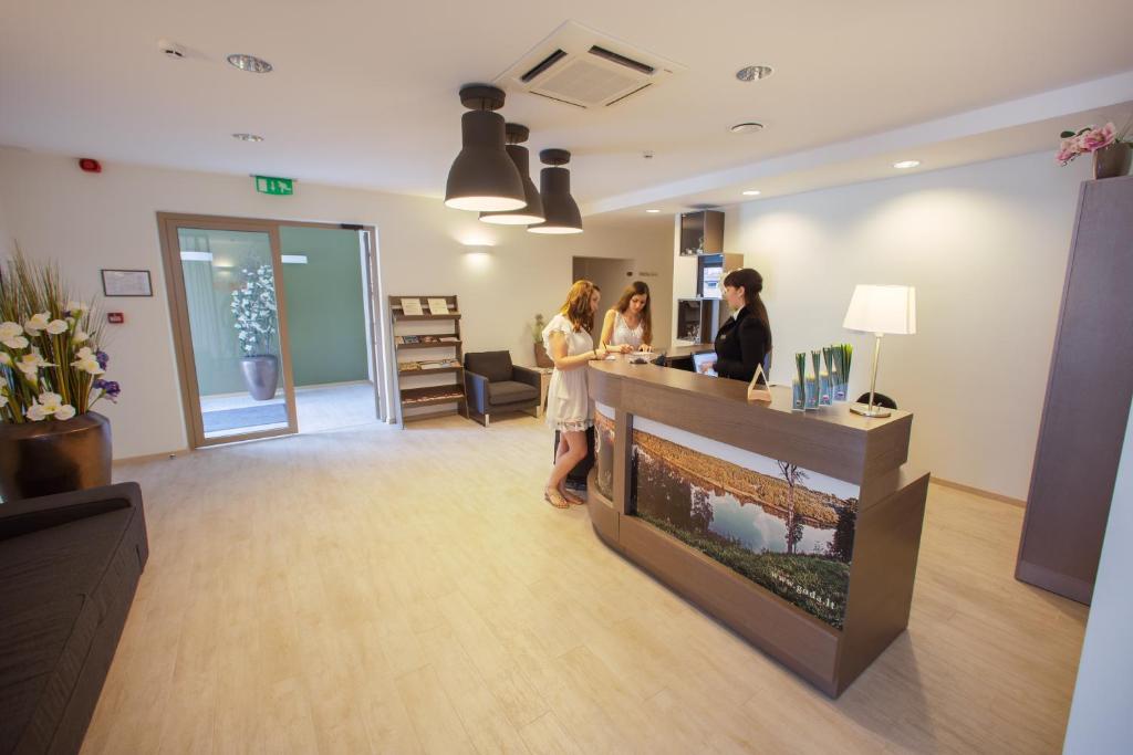 Goda Hotel & Spa photo