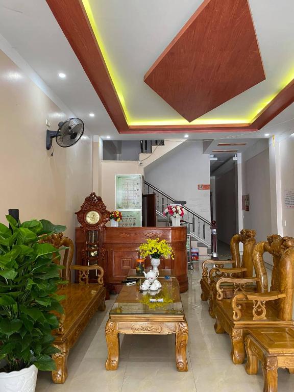 Nha nghi Viet Nhat