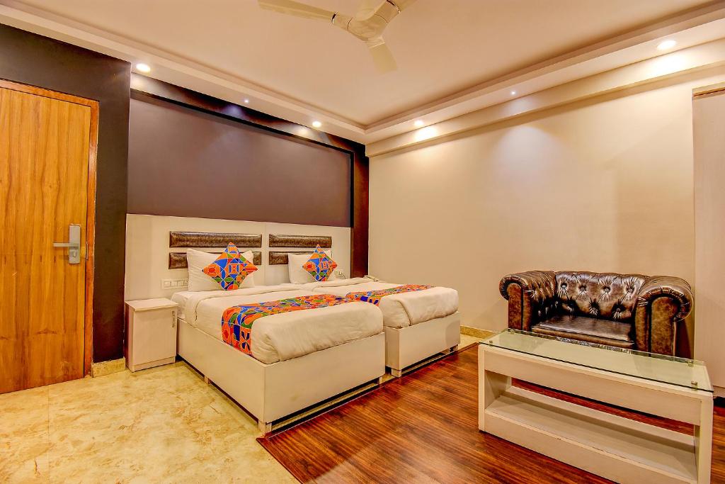 FabHotel SRK Platinum Inn