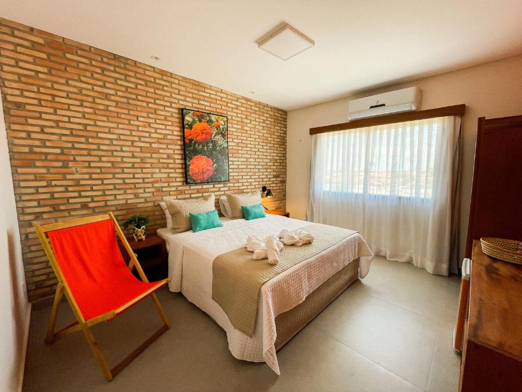 Pousada das Flores — Hotel in Luis Correia