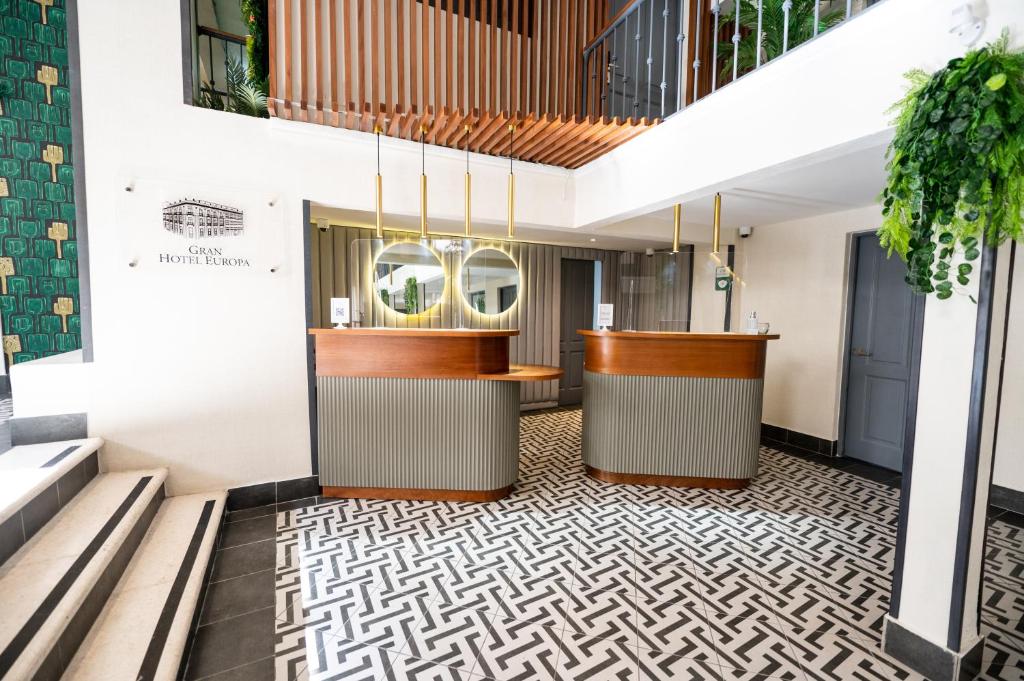 Gran Hotel Europa In the Heart of Colonial City "Completely Renovated" Photo 0