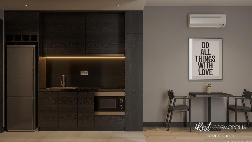 Khách sạn iRest Cosmopolis Vĩnh Yên