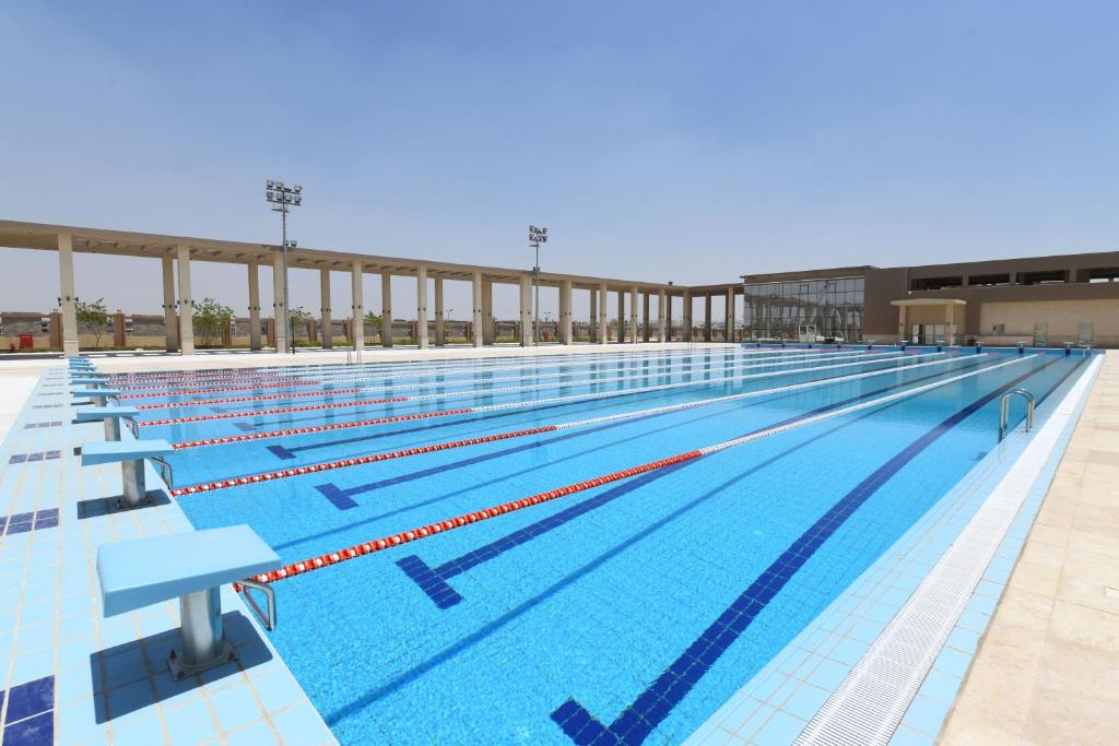 スイミングプール