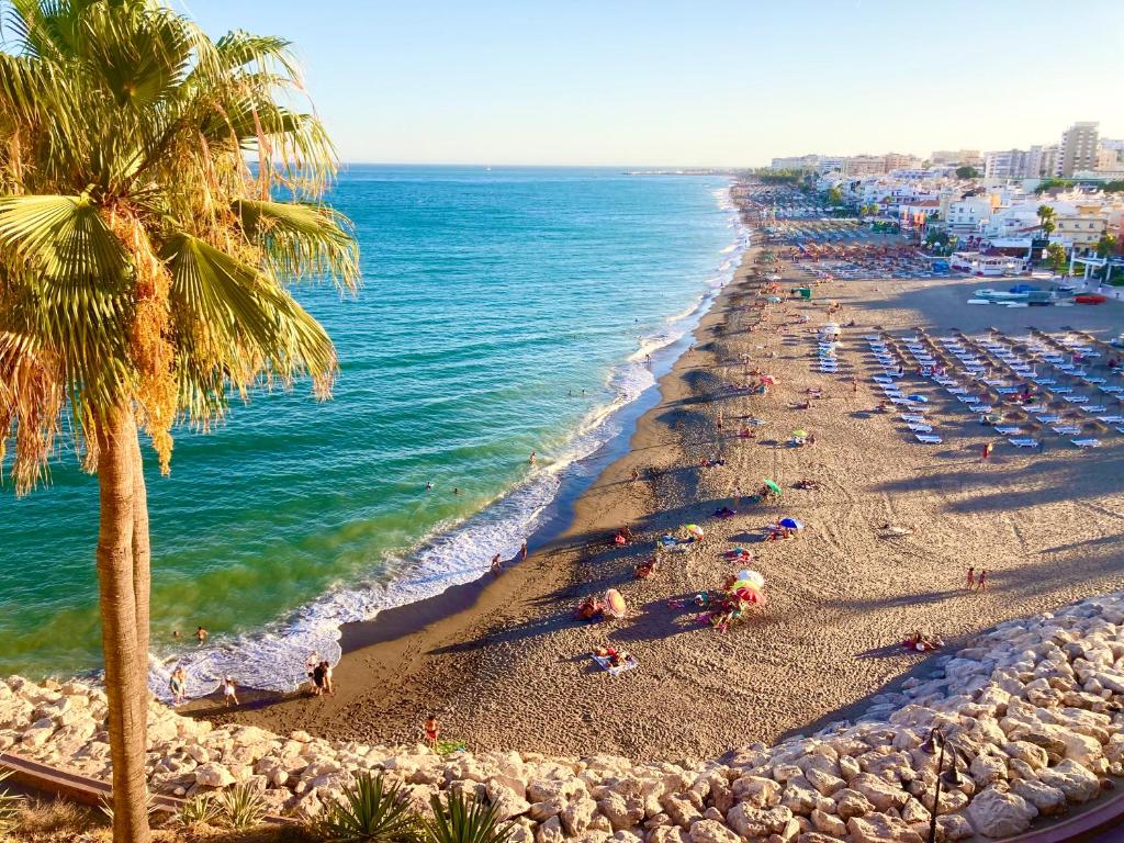 Magical Sea View Studios II, Torremolinos