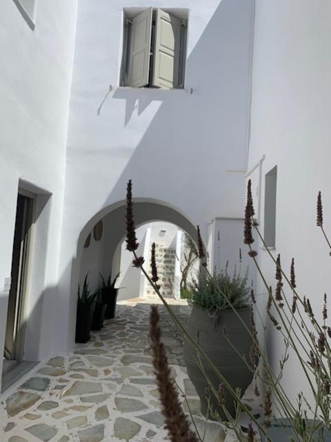 Sea & Sun Paros photo