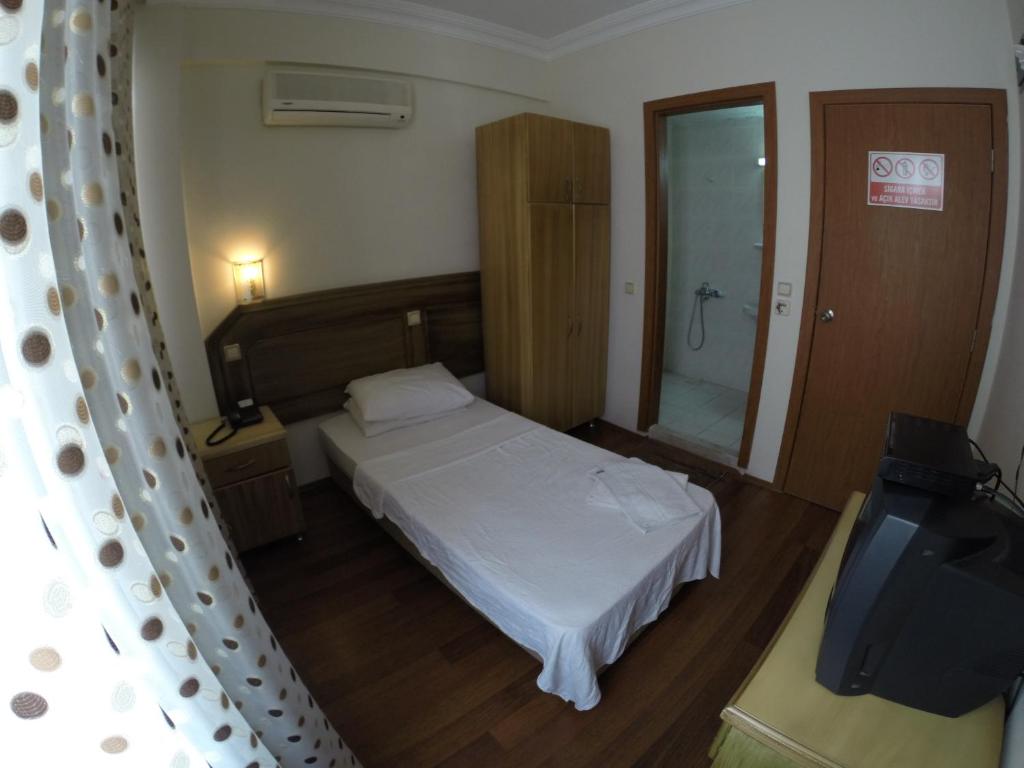Hotel Berlin photo