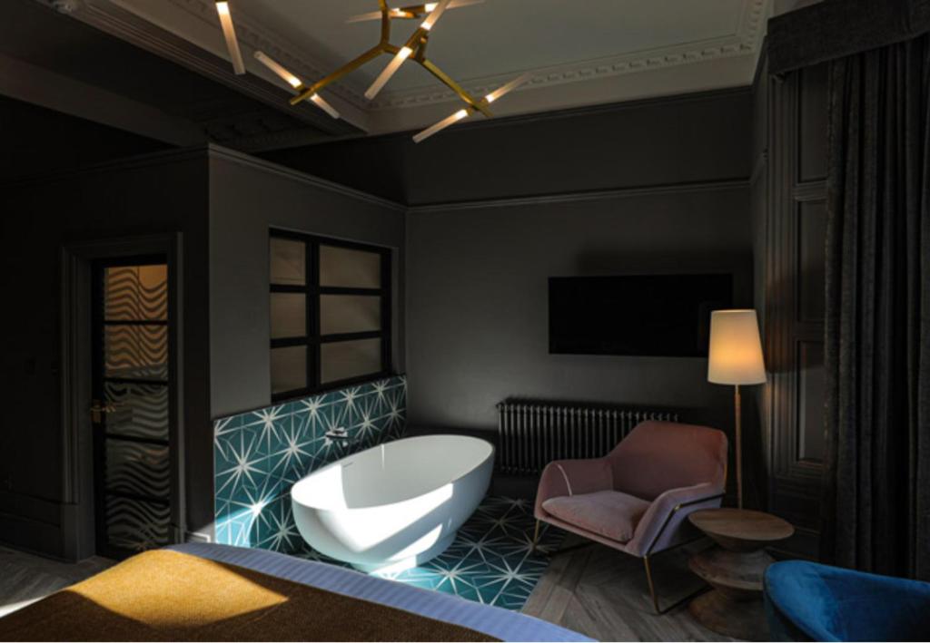 Boutique 50 — Hotel in Glasgow