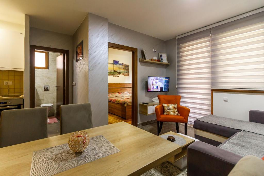 Lux apartman Nikolina — Hotel in Zlatibor