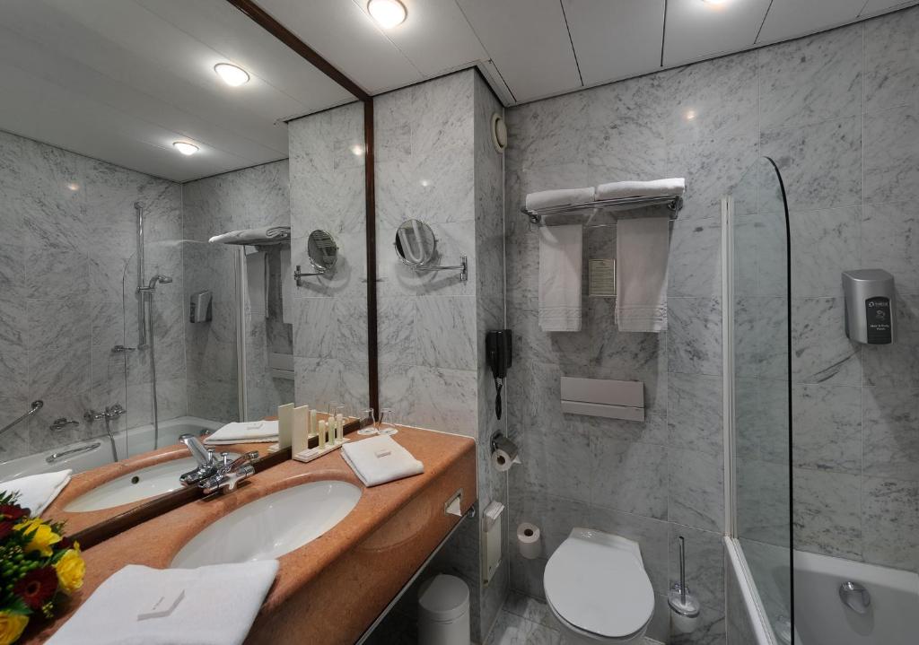 Golden Tulip Hotel De' Medici Photo 41