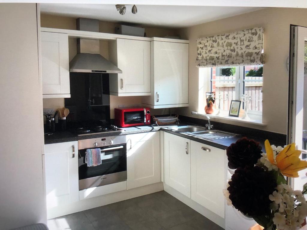 Lazy Nest - Sleeps 4 Parking Garden & Hammocks, Oakham