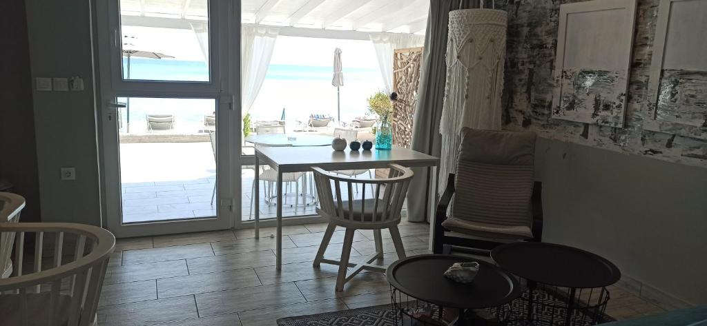 Pillbox Seafront Studios and Apartments — Hotel in Kos Island