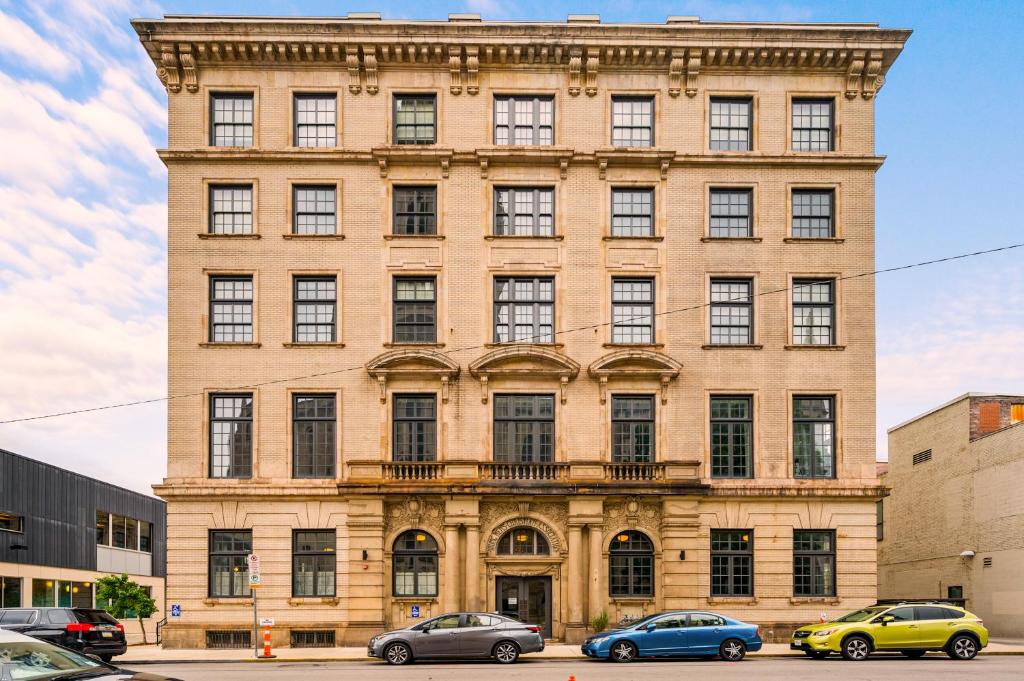 The Maverick by Kasa, Pittsburgh