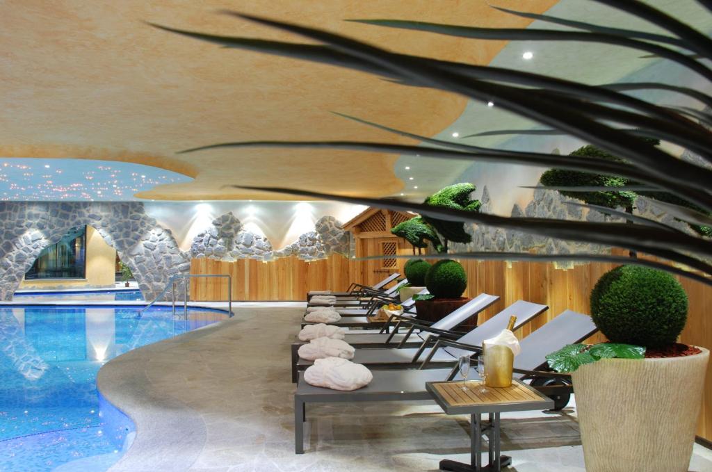 Sporthotel Rosatti photo