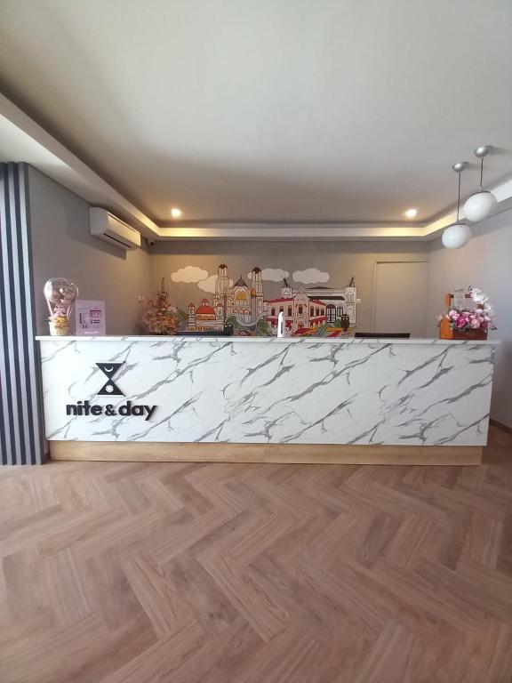 Nite & Day Semarang - Candi, Semarang