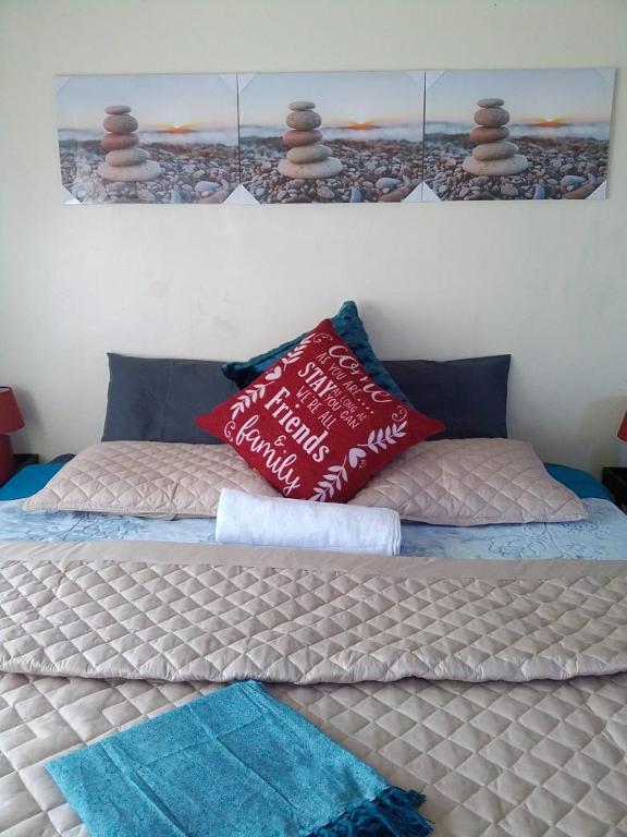 Cosy Beds Web — Hotel in Emalahleni