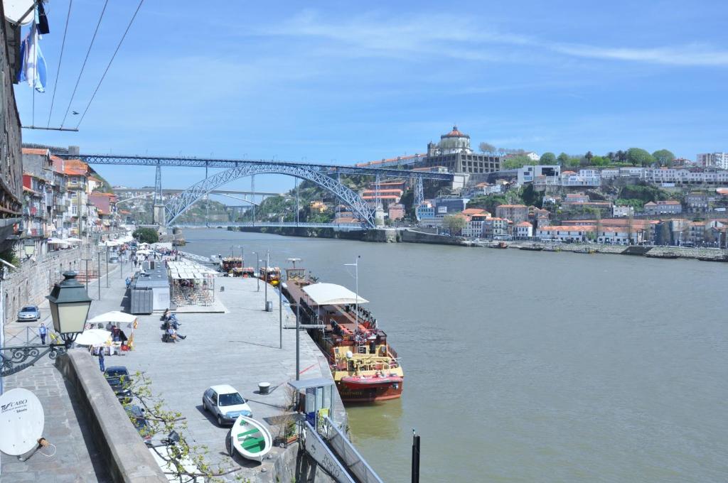 RIBEIRA by YoursPorto — Hotel in Porto
