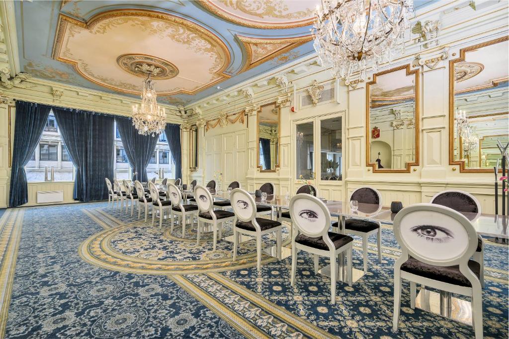 Tárgyalóterem/bálterem