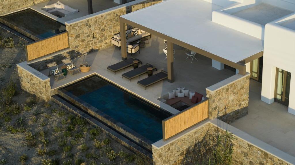 Bonzoe Suites & Villas photo