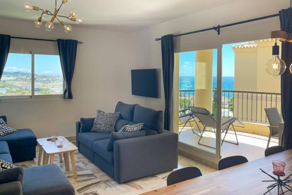 139-Beautiful Modern Apartment in La Cala de Mijas - 4