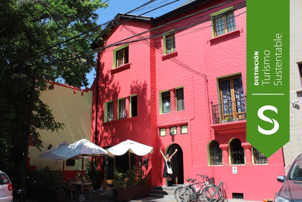Aji Hostel — Hotel in Santiago
