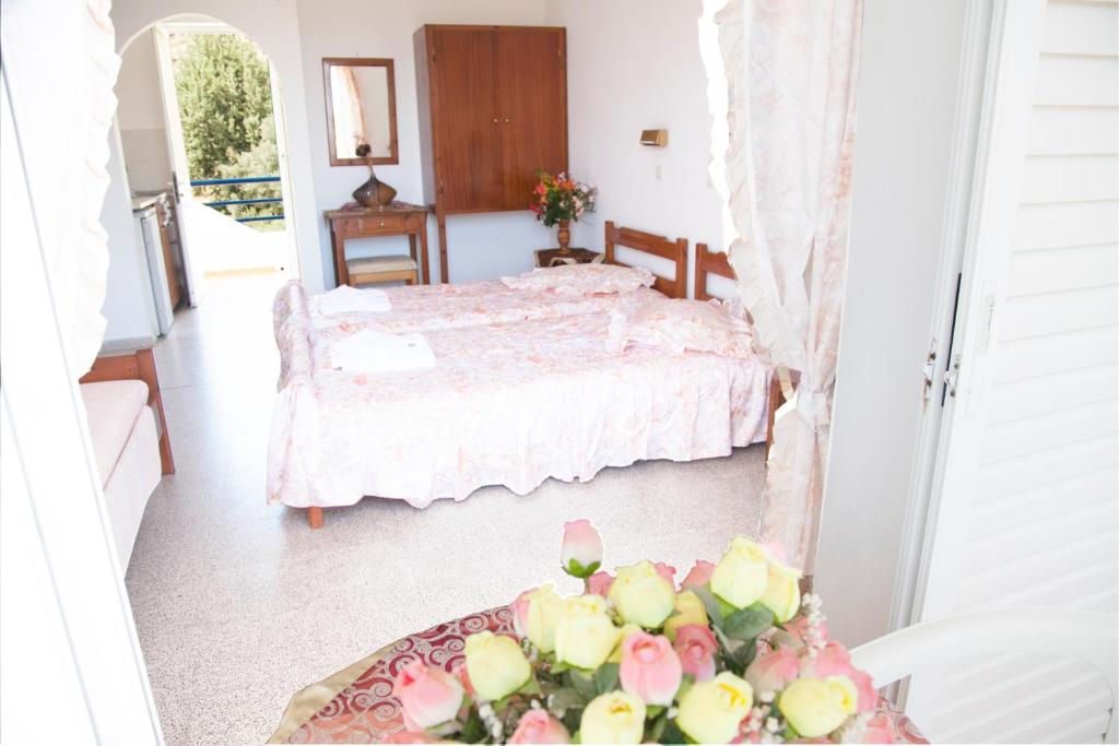 Maritsa — Hotel rooms in Kefalos, South Aegean