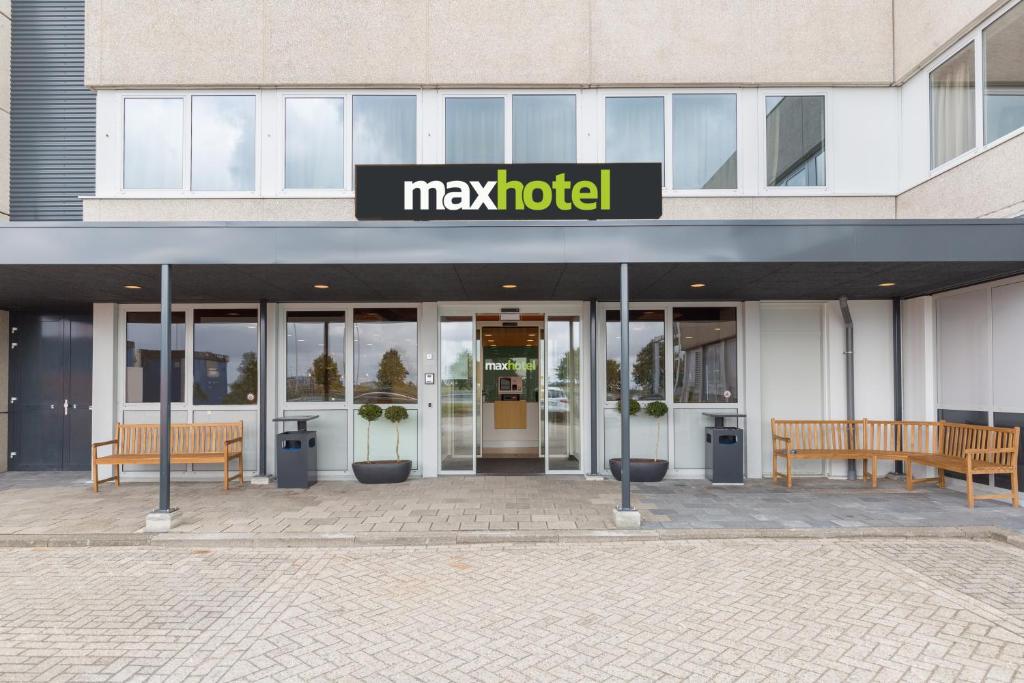 More about Maxhotel Amsterdam Airport Schiphol