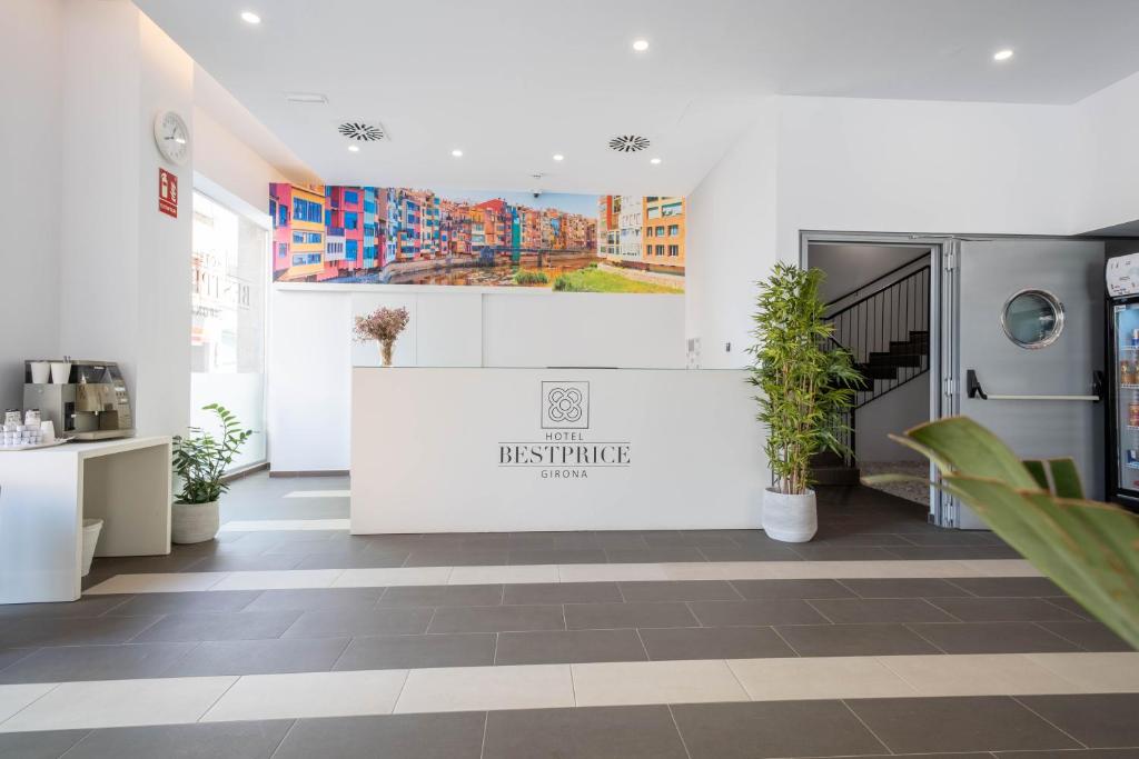 Hotel BESTPRICE Girona - 3
