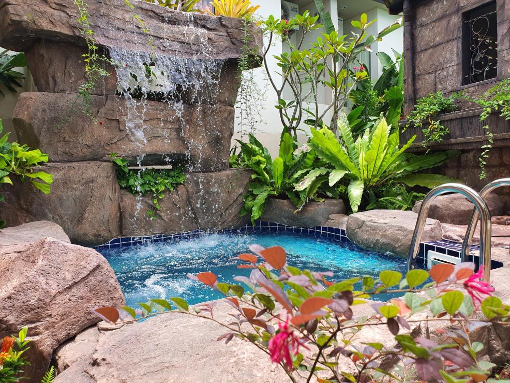 Muchshima House photo