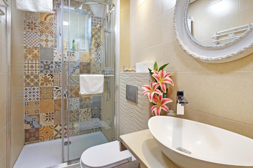 Paradise Starry Suite-City center Belgrade - 3