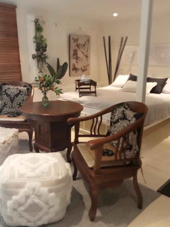 Bronnies Place — Hotel in Gatton