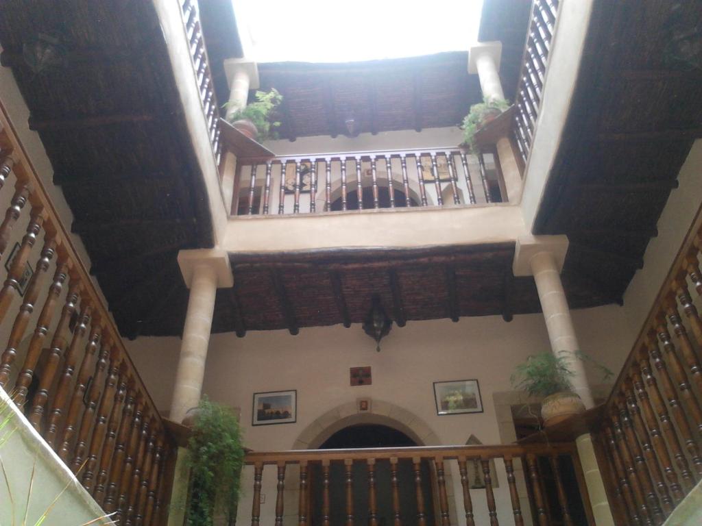 Riad Arambys photo