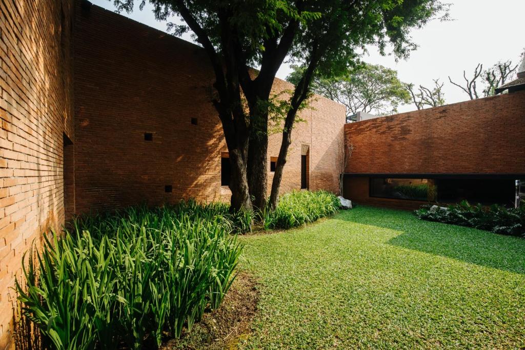 Surrounding environment