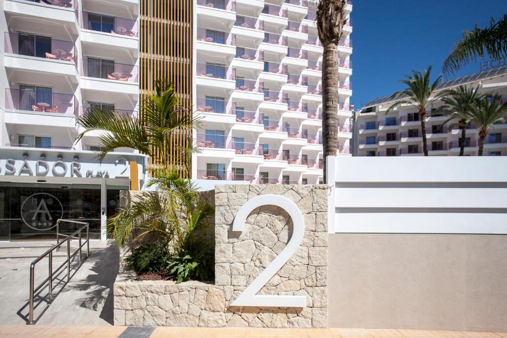 Ambassador Playa II - 2
