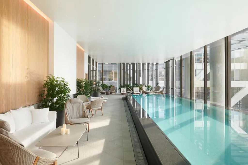 Pan Pacific London, Hotel in London