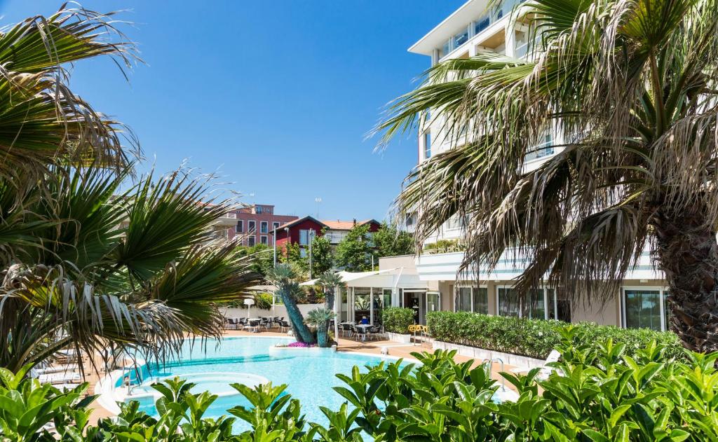Hotel Ambasciatori photo