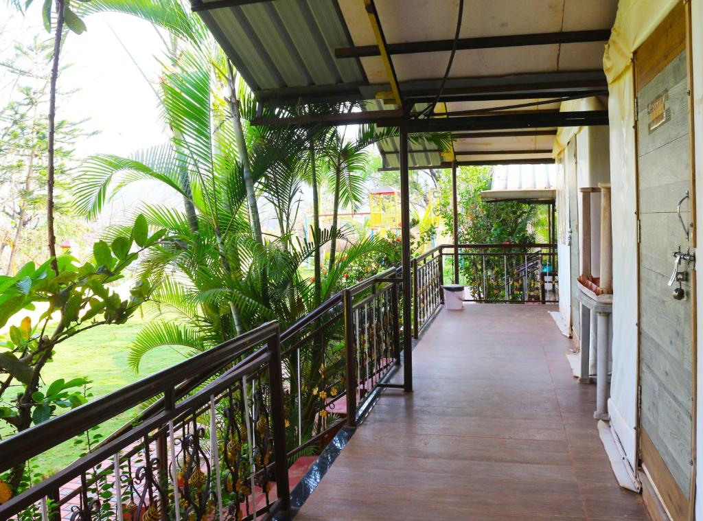 Koyna Agro Tourism, Tapola photo