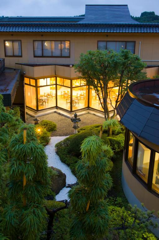 Akita Onsen Plaza photo
