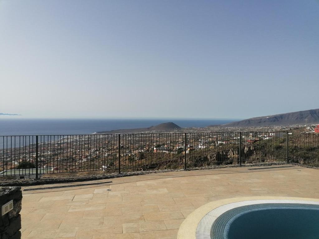 VILLA “LA FLORIDA” - WONDERFUL VIEWS - POOL – WIFI - 5