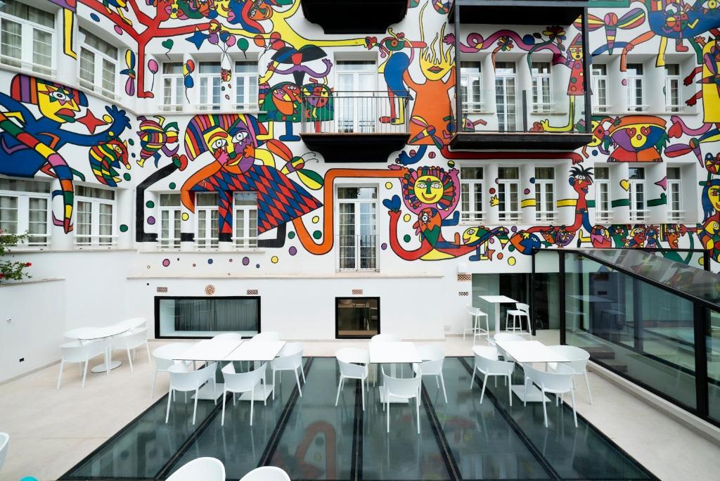 Hotel Artmadams — Hotel building in Palma de Mallorca, Balearic Islands