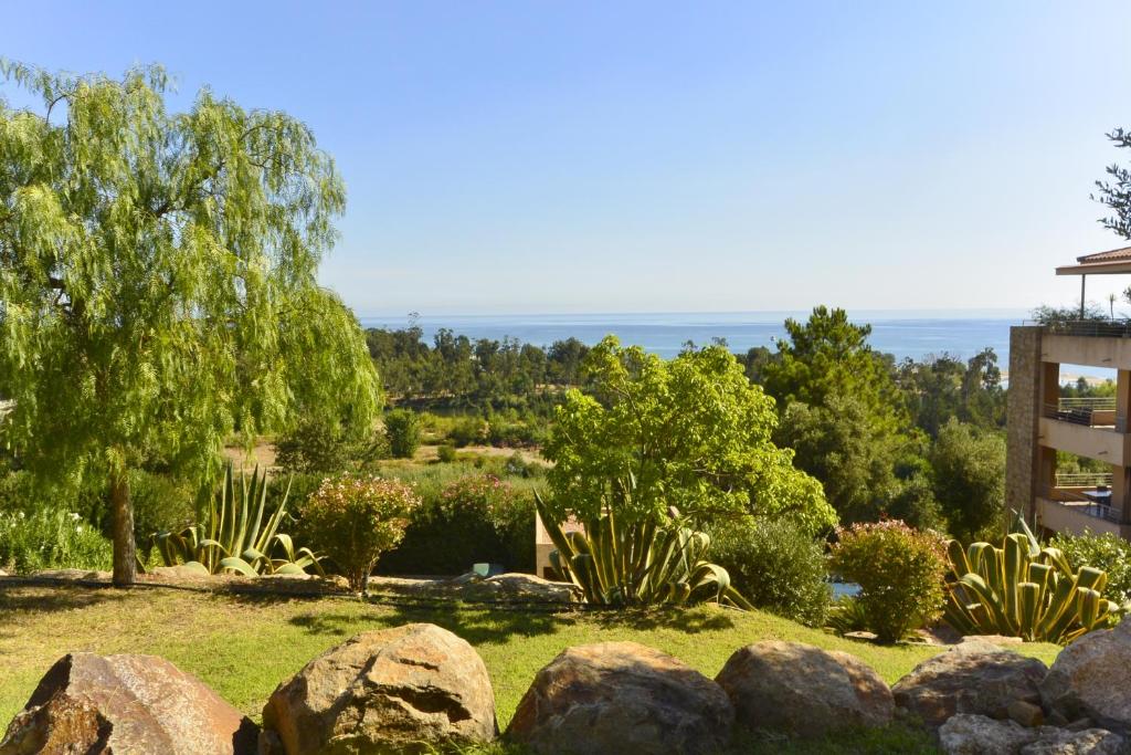 PAOLINA C1- vue mer- proche commerces, Sari Solenzara