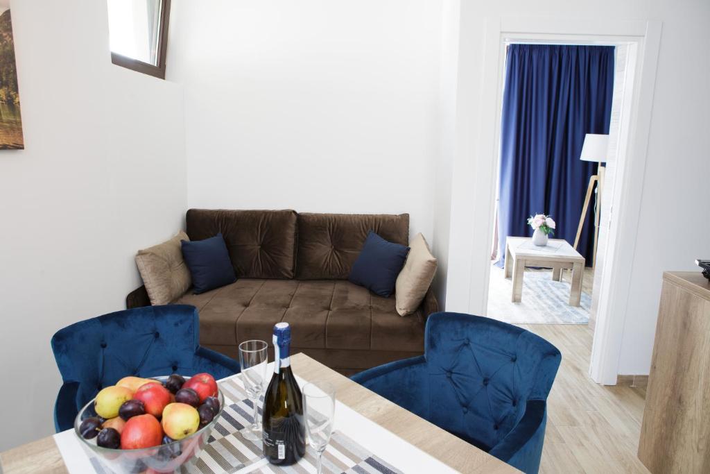 Dvori Sky View E13 Kopaonik - free private parking - 4