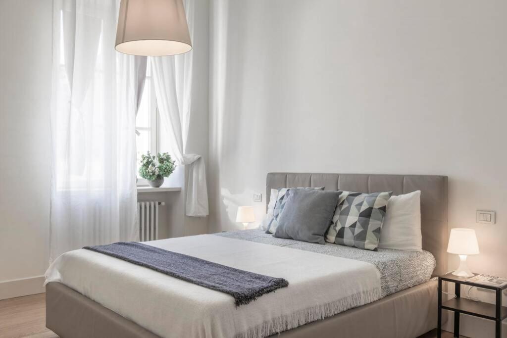Palazzo Tergesteo Tirabora Suite Apartments - 3