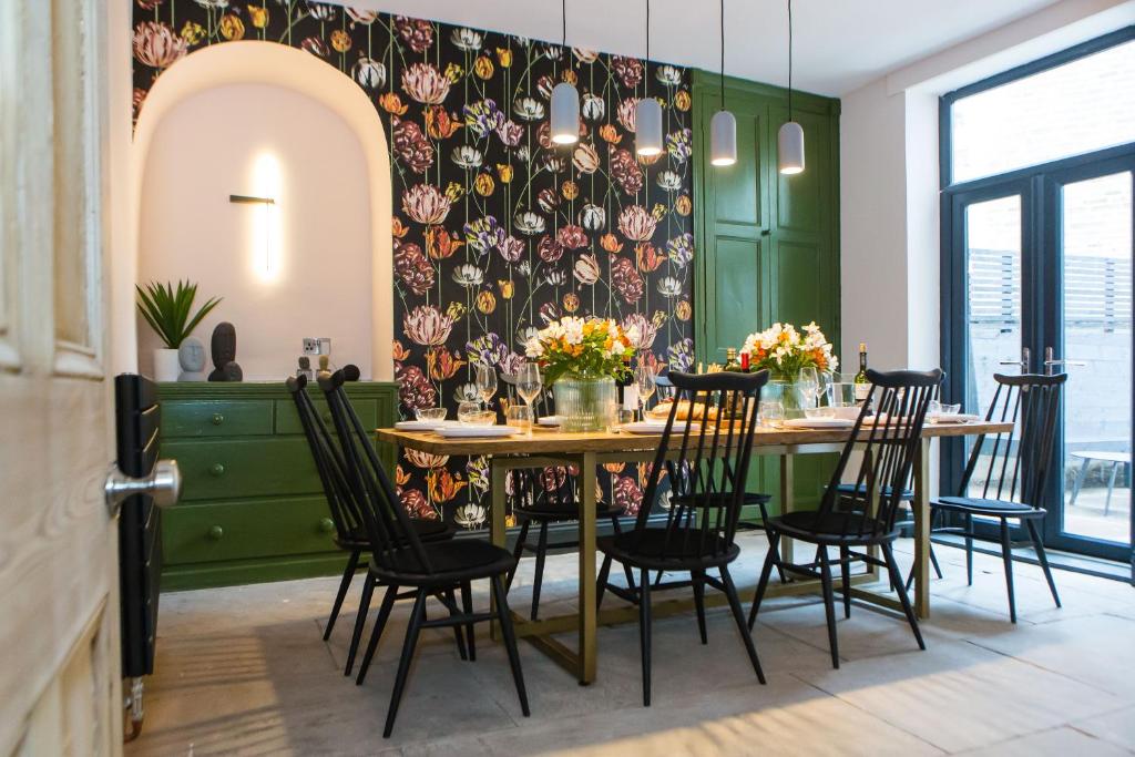 Craven by Casa Del Artista - 4 Bedroom Luxury House - Skipton, Skipton