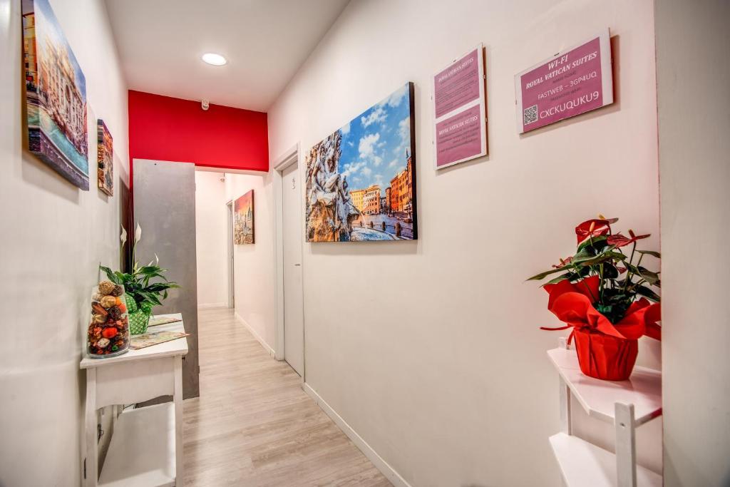 ROYAL VATICAN SUITES photo